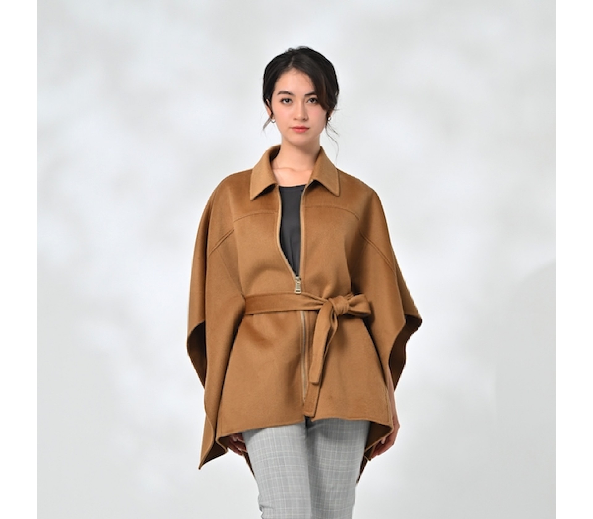 御絹坊手工雙面呢初剪羊毛斗篷-咖色 - 52324