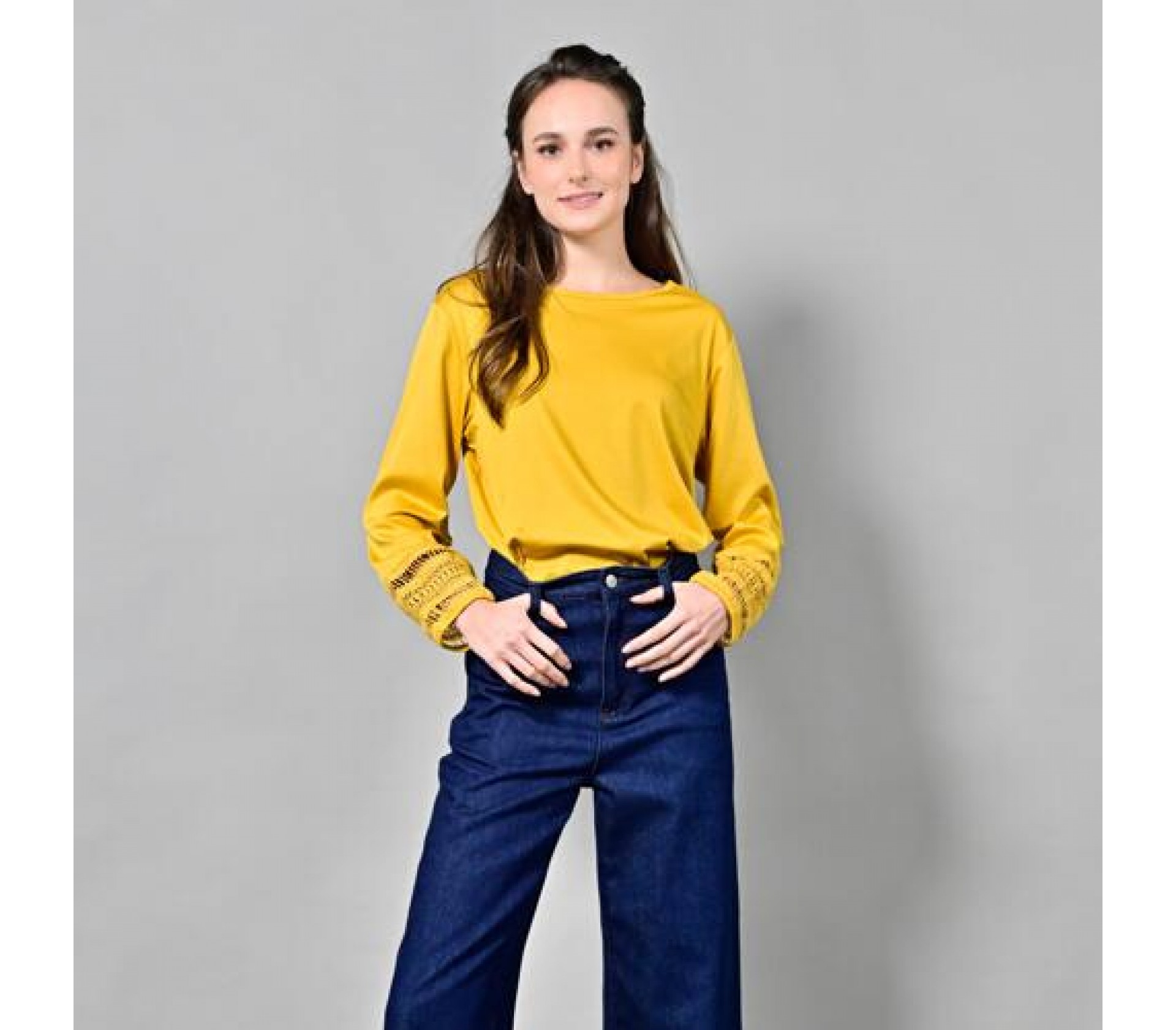 莫代爾蠶絲長袖上衣-6734(暖黃)